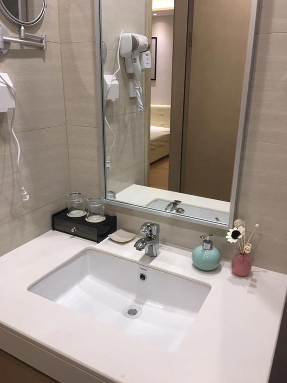 XI He Apartment Тяньцзинь Экстерьер фото